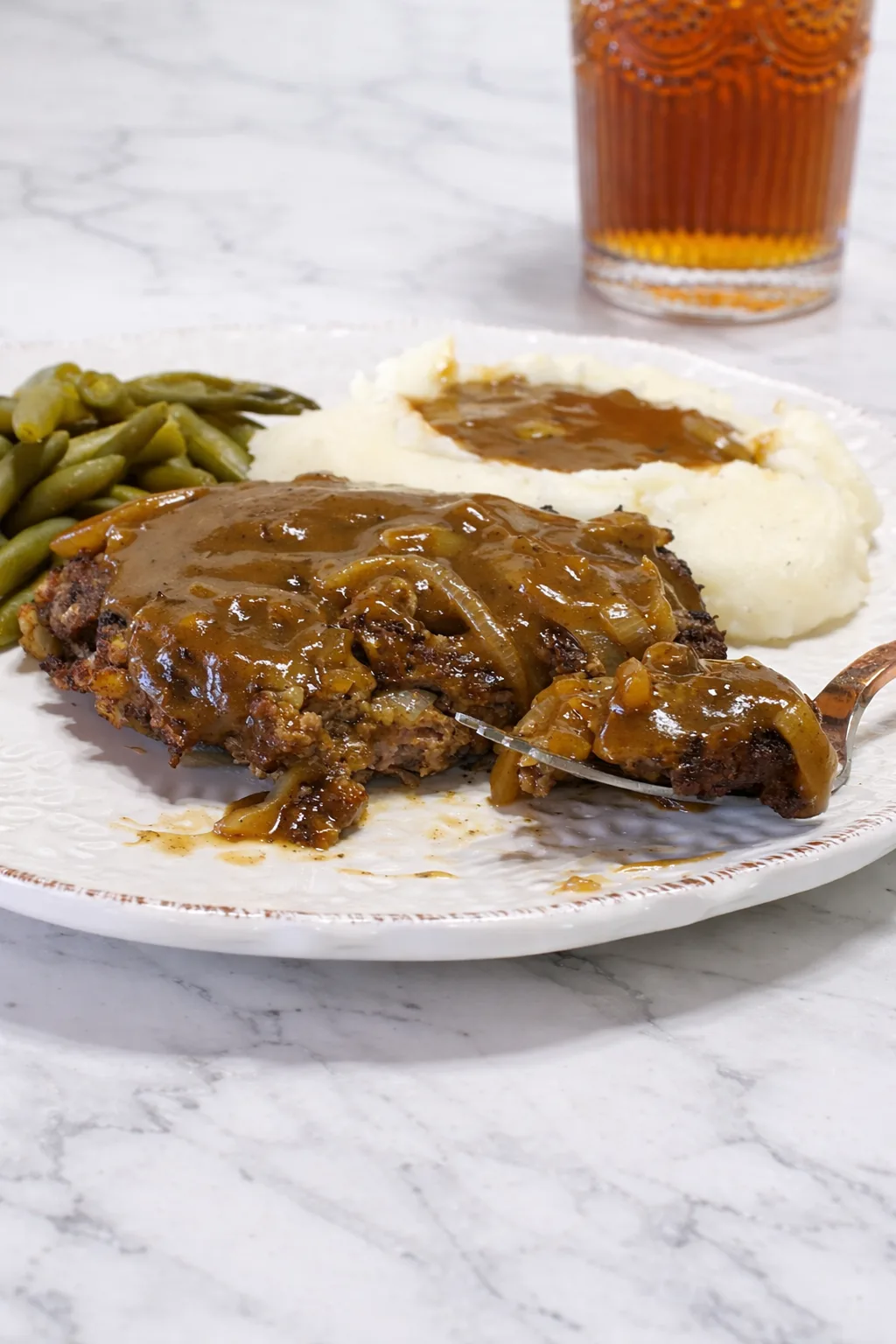 Lazy Baked Hamburger Steak With Onion Gravy