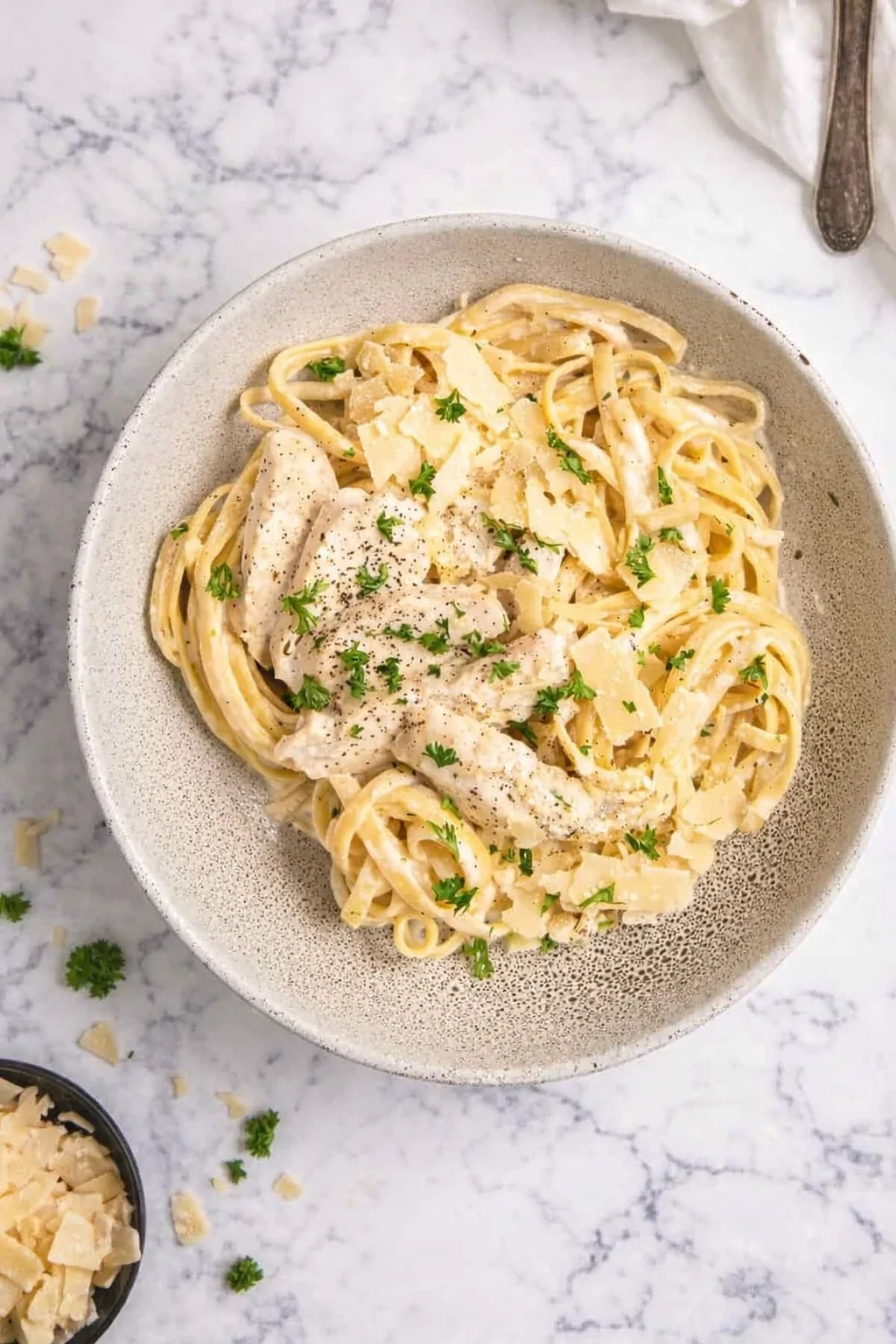 BEST Crockpot Chicken Alfredo