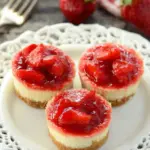 Mini Strawberry Cheesecakes for Parties