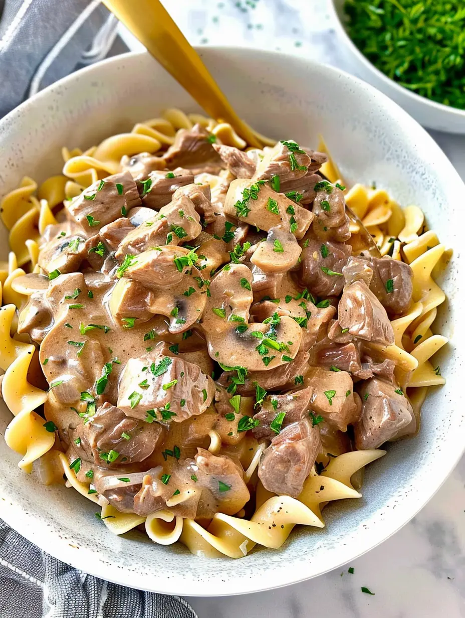 Slow Cooker Beef Stroganoff